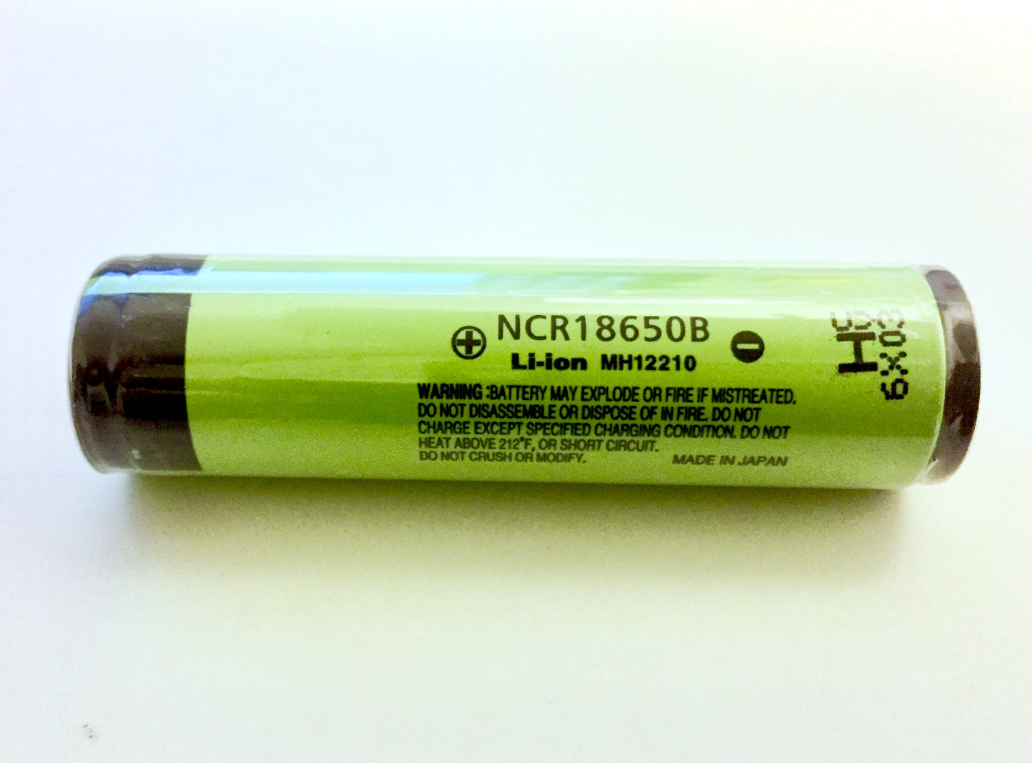 Battery charger for Rechargeable Li-ion Battery - Ledlenser MH10/H8R/NEO10R