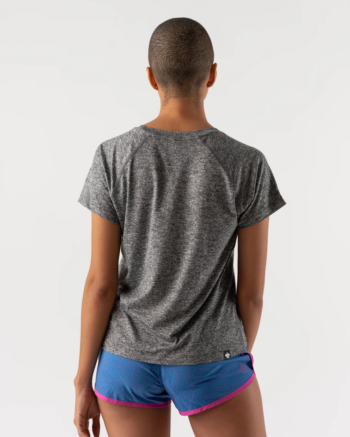rabbit - EZ Tee Cropped - Charcoal - Women's