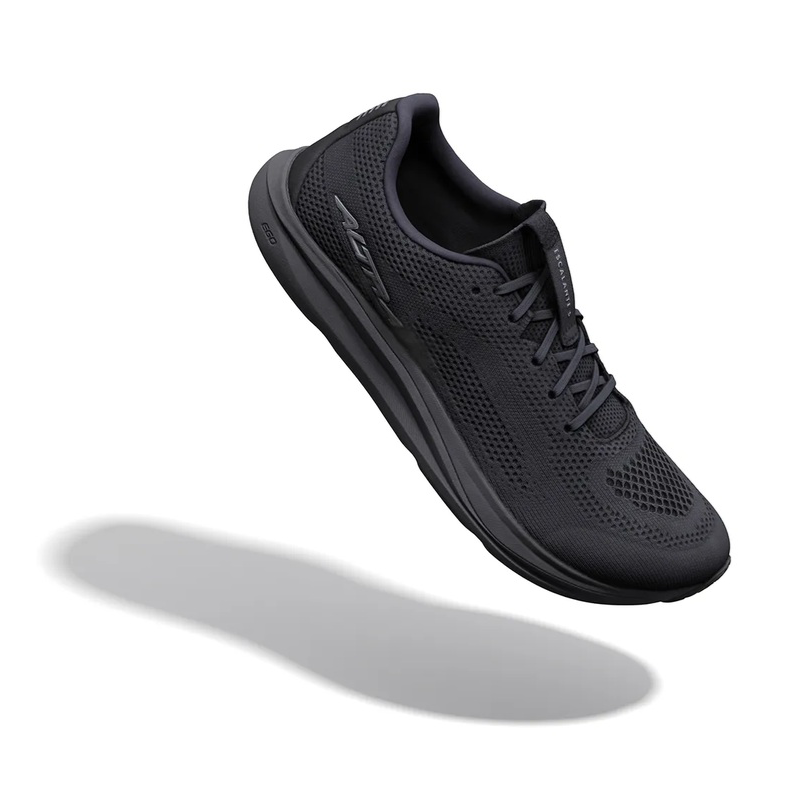 Altra - Escalante 5 - Black/Black/Black - Men's