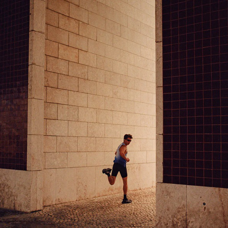 Bandit Running - Performance Singlet - Deep Peri Blue Gradient - Men's