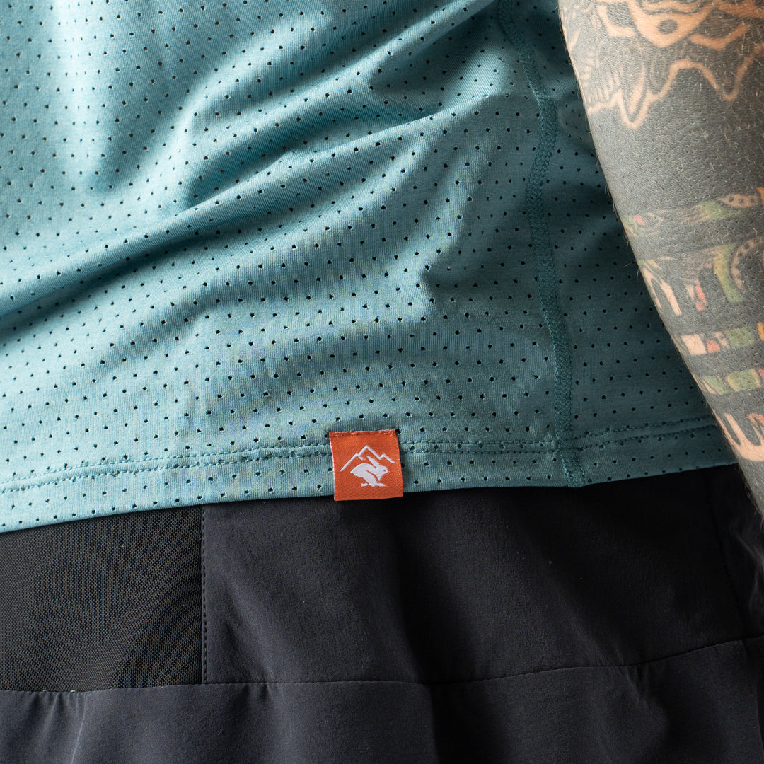rabbit - EZ Tee Perf Trail SS - Mineral Blue - Men's