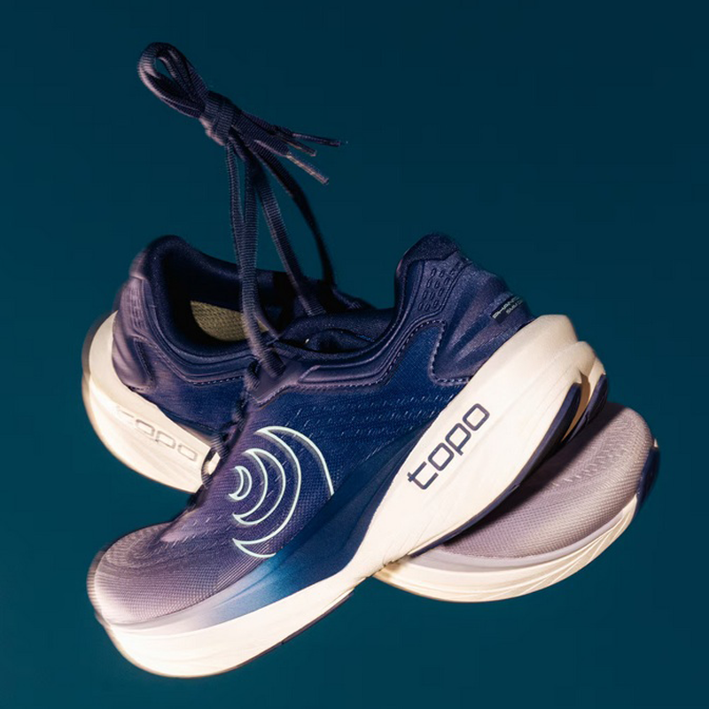 Red Dot Running Company Topo Athletic Phantom Purple/Blue